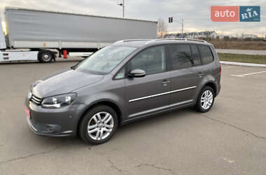 Мінівен Volkswagen Touran 2011 в Луцьку