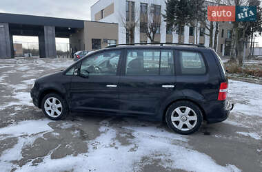 Минивэн Volkswagen Touran 2005 в Луцке