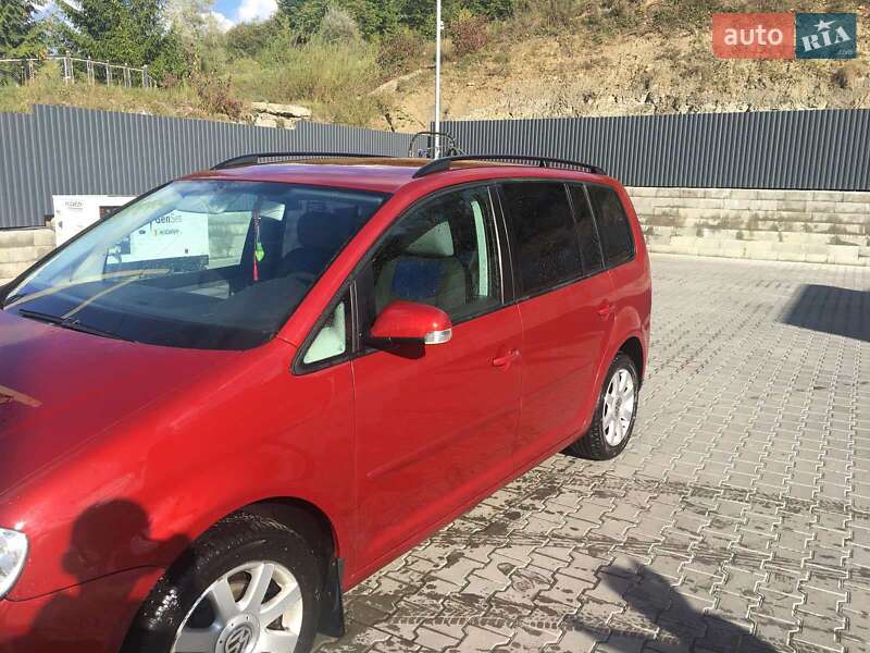 Volkswagen Touran 2003