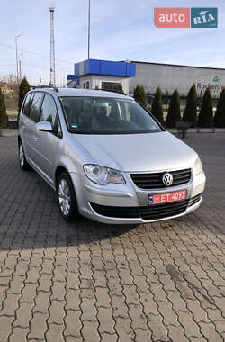 Мінівен Volkswagen Touran 2007 в Сарнах