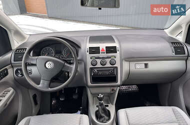 Мінівен Volkswagen Touran 2009 в Івано-Франківську