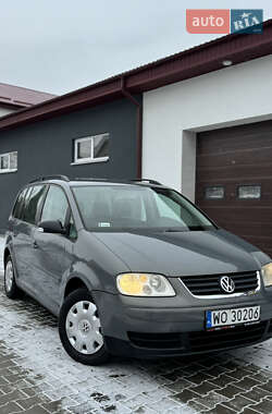 Мінівен Volkswagen Touran 2005 в Звягелі