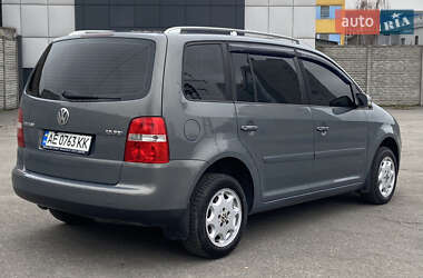 Мінівен Volkswagen Touran 2003 в Дніпрі