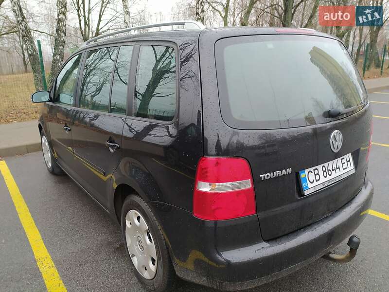 Минивэн Volkswagen Touran 2005 в Чернигове
