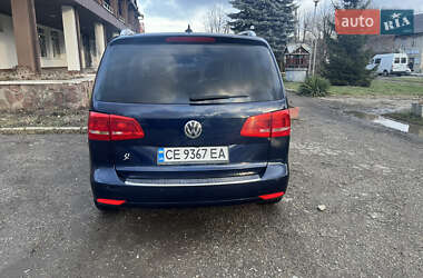 Минивэн Volkswagen Touran 2010 в Черновцах