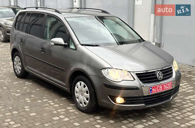 Мінівен Volkswagen Touran 2008 в Самборі