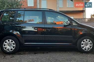 Мінівен Volkswagen Touran 2007 в Чернігові