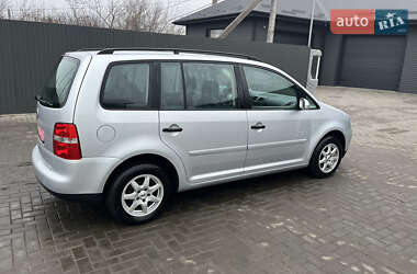 Мінівен Volkswagen Touran 2005 в Сарнах