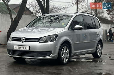 Мінівен Volkswagen Touran 2011 в Здолбуніві