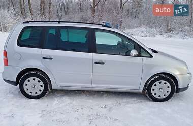 Мінівен Volkswagen Touran 2005 в Тернополі