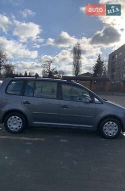 Мінівен Volkswagen Touran 2005 в Вознесенську