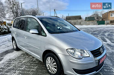 Мінівен Volkswagen Touran 2008 в Вінниці