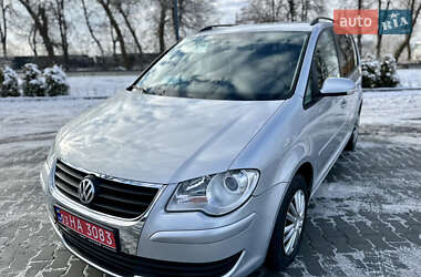 Мінівен Volkswagen Touran 2008 в Вінниці