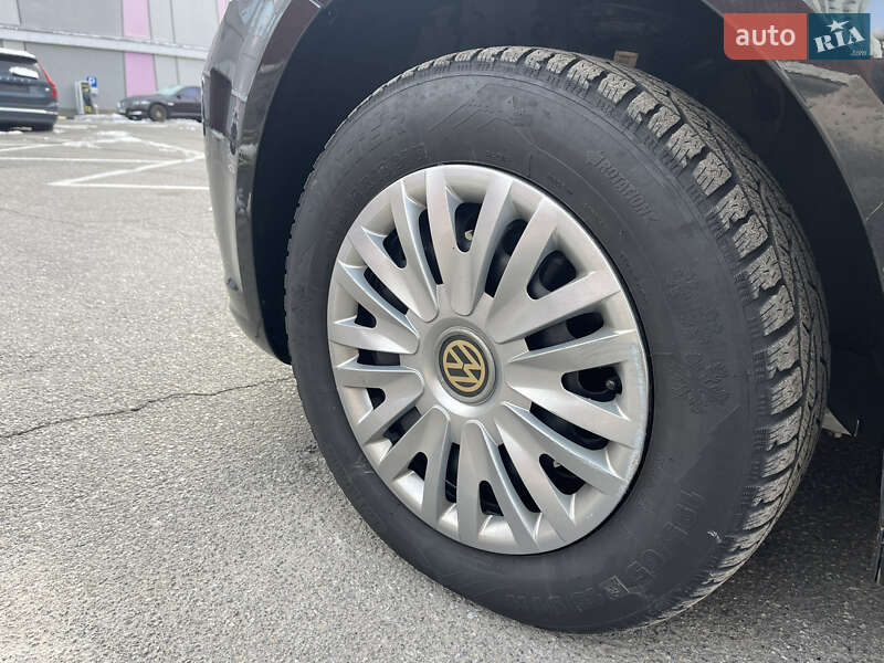 Минивэн Volkswagen Touran 2014 в Одессе