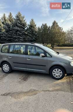 Мінівен Volkswagen Touran 2004 в Вознесенську