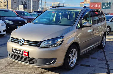 Минивэн Volkswagen Touran 2011 в Харькове