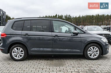 Микровэн Volkswagen Touran 2020 в 