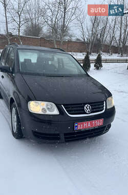 Минивэн Volkswagen Touran 2005 в Ровно