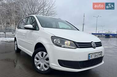 Минивэн Volkswagen Touran 2010 в Сумах