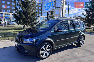 Минивэн Volkswagen Touran 2011 в 