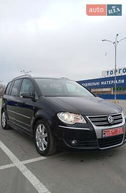 Мінівен Volkswagen Touran 2009 в Кам'янець-Подільському