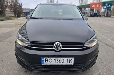 Микровэн Volkswagen Touran 2016 в Запорожье