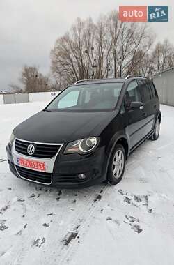 Мінівен Volkswagen Touran 2008 в Києві