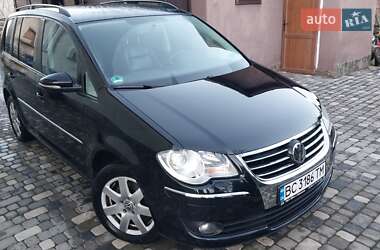 Минивэн Volkswagen Touran 2009 в Ходорове