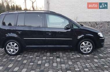 Минивэн Volkswagen Touran 2009 в Ходорове