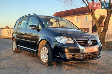 Мінівен Volkswagen Touran 2007 в Чернігові