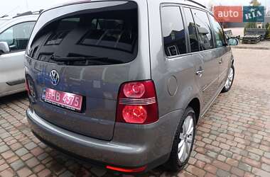 Мінівен Volkswagen Touran 2008 в Сарнах