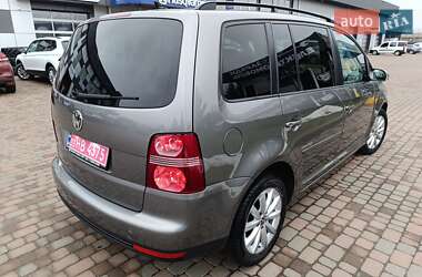 Мінівен Volkswagen Touran 2008 в Сарнах