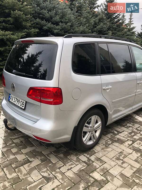 Минивэн Volkswagen Touran 2012 в Харькове фото 2 Минивэн Volkswagen Touran 2012 в Харькове