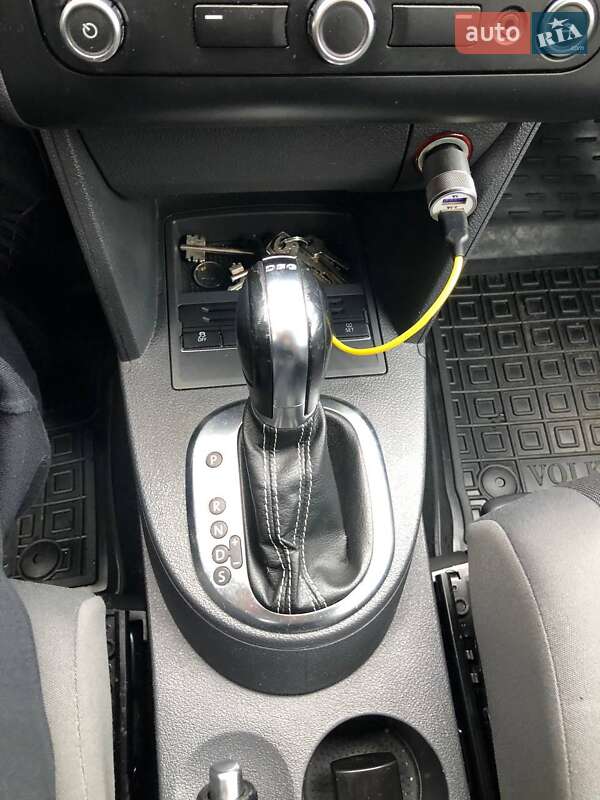 Минивэн Volkswagen Touran 2012 в Харькове фото 23 Минивэн Volkswagen Touran 2012 в Харькове