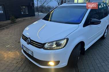 Мікровен Volkswagen Touran 2011 в Снятині