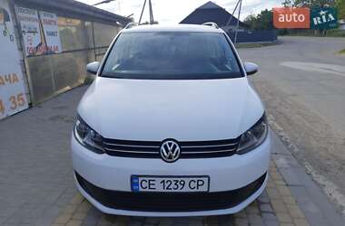 Минивэн Volkswagen Touran 2011 в Сокирянах