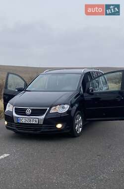 Мінівен Volkswagen Touran 2008 в Пустомитах