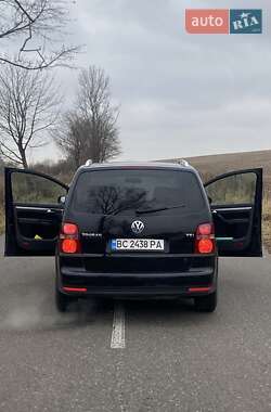 Минивэн Volkswagen Touran 2008 в Пустомытах