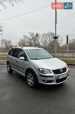 Мінівен Volkswagen Touran 2008 в Києві