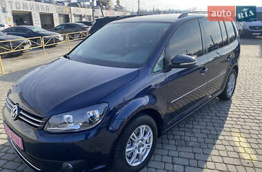 Мінівен Volkswagen Touran 2013 в Чернівцях