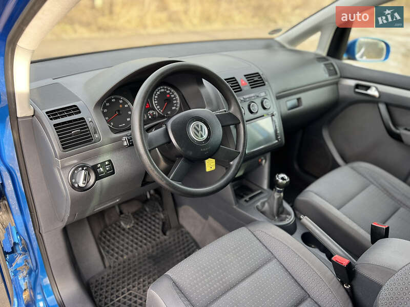 Минивэн Volkswagen Touran 2003 в Тернополе