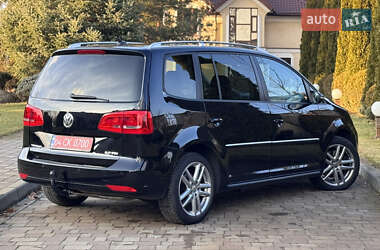 Минивэн Volkswagen Touran 2011 в Сарнах