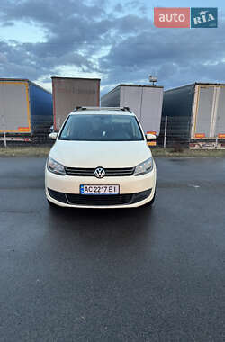 Минивэн Volkswagen Touran 2011 в Ковеле