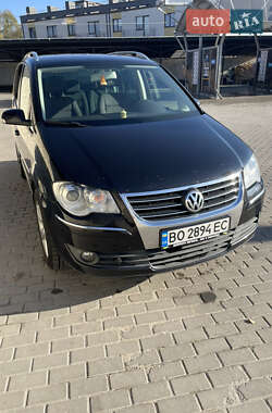 Мінівен Volkswagen Touran 2006 в Тернополі