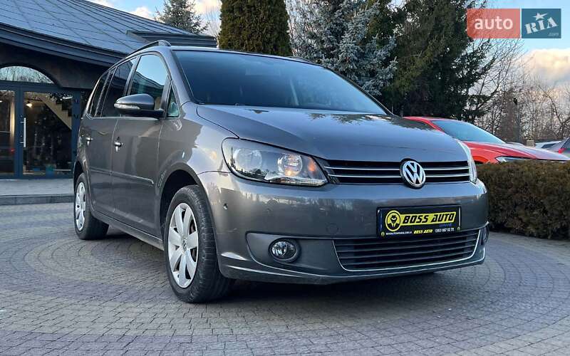 Минивэн Volkswagen Touran 2011 в Львове