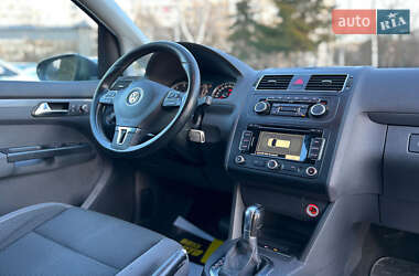 Минивэн Volkswagen Touran 2011 в Львове