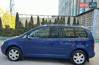 Минивэн Volkswagen Touran 2003 в Черновцах