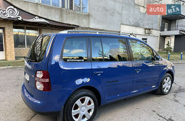 Минивэн Volkswagen Touran 2003 в Черновцах