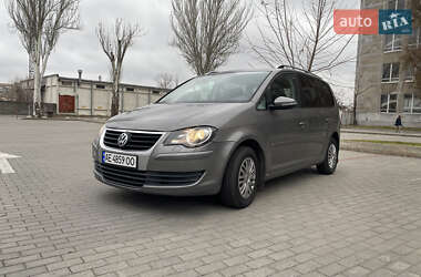 Мінівен Volkswagen Touran 2009 в Дніпрі