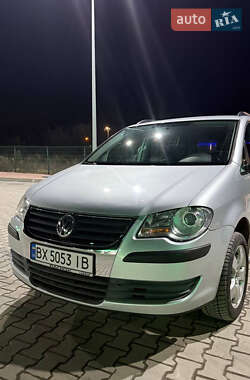 Мінівен Volkswagen Touran 2008 в Кам'янець-Подільському